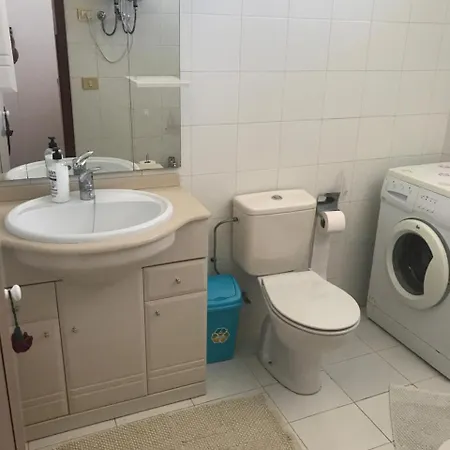 Ocean Park Apartment